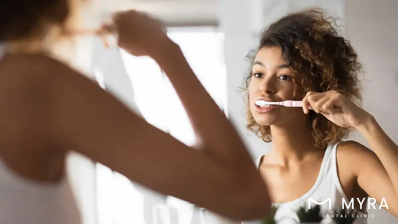 Whitening toothpaste