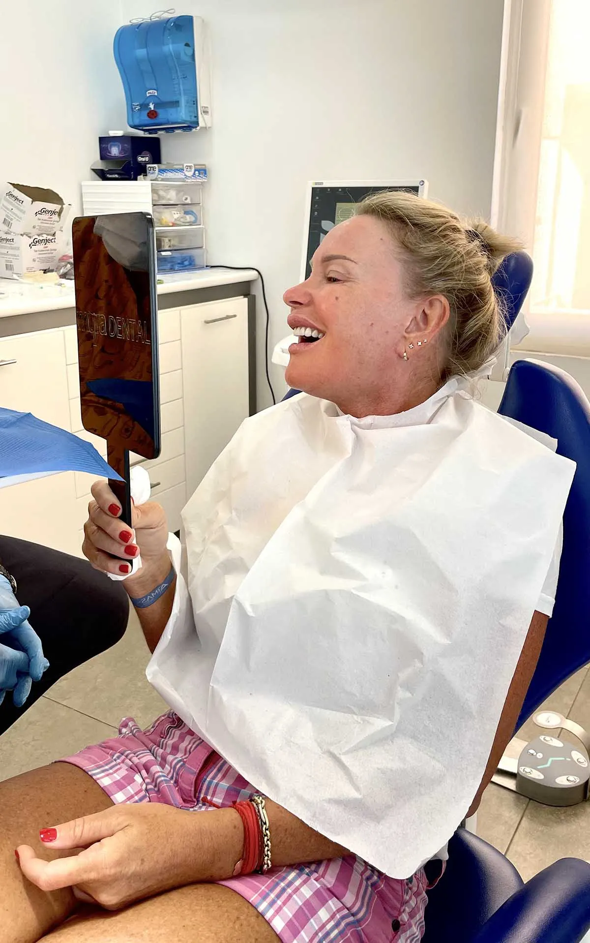dental-implants-in-uk-vs-turkey-prices-pros-and-cons,